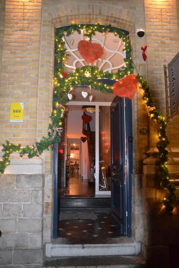Bed and Breakfast Ter Thuyne Ypres Esterno foto