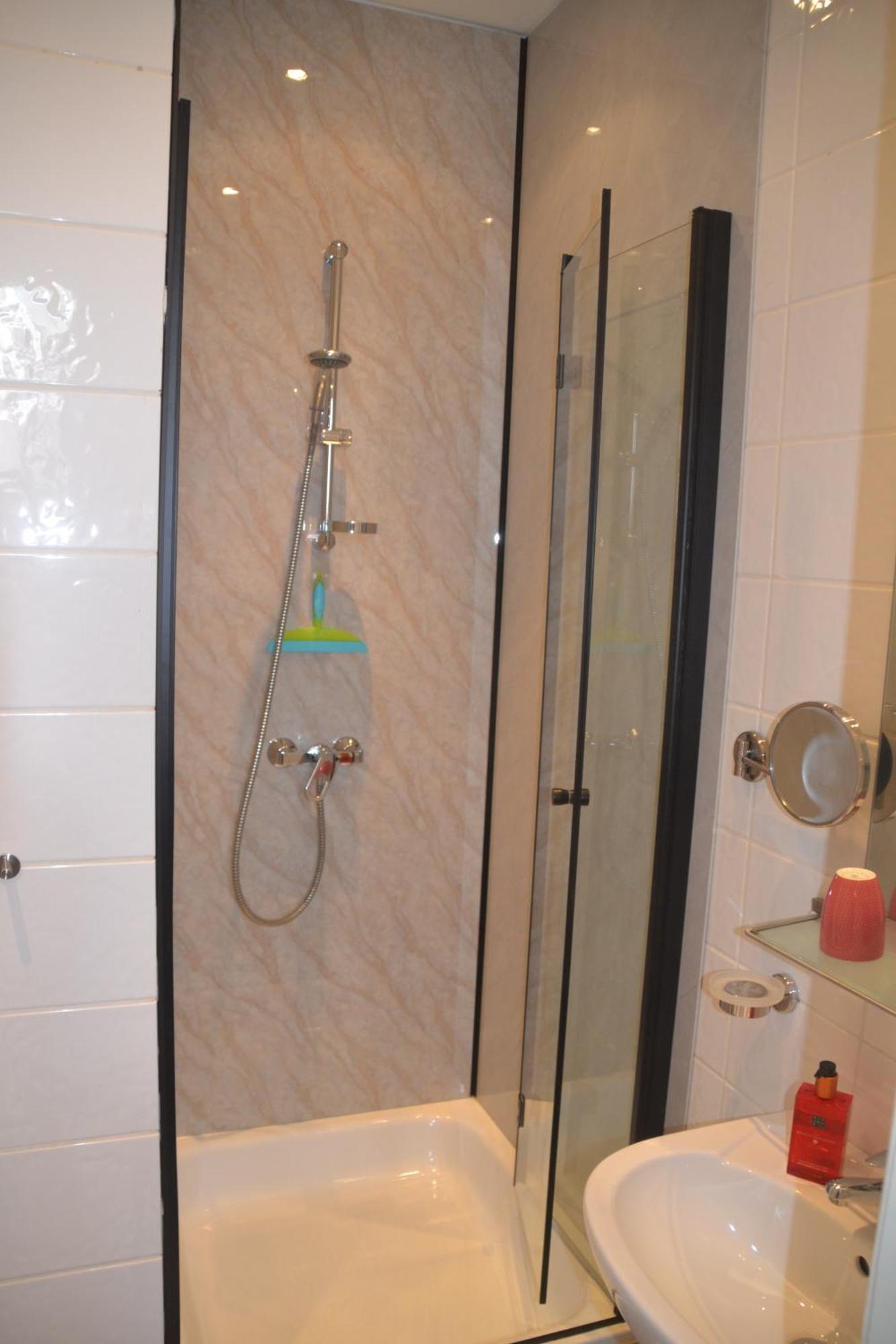 Bed and Breakfast Ter Thuyne Ypres Esterno foto