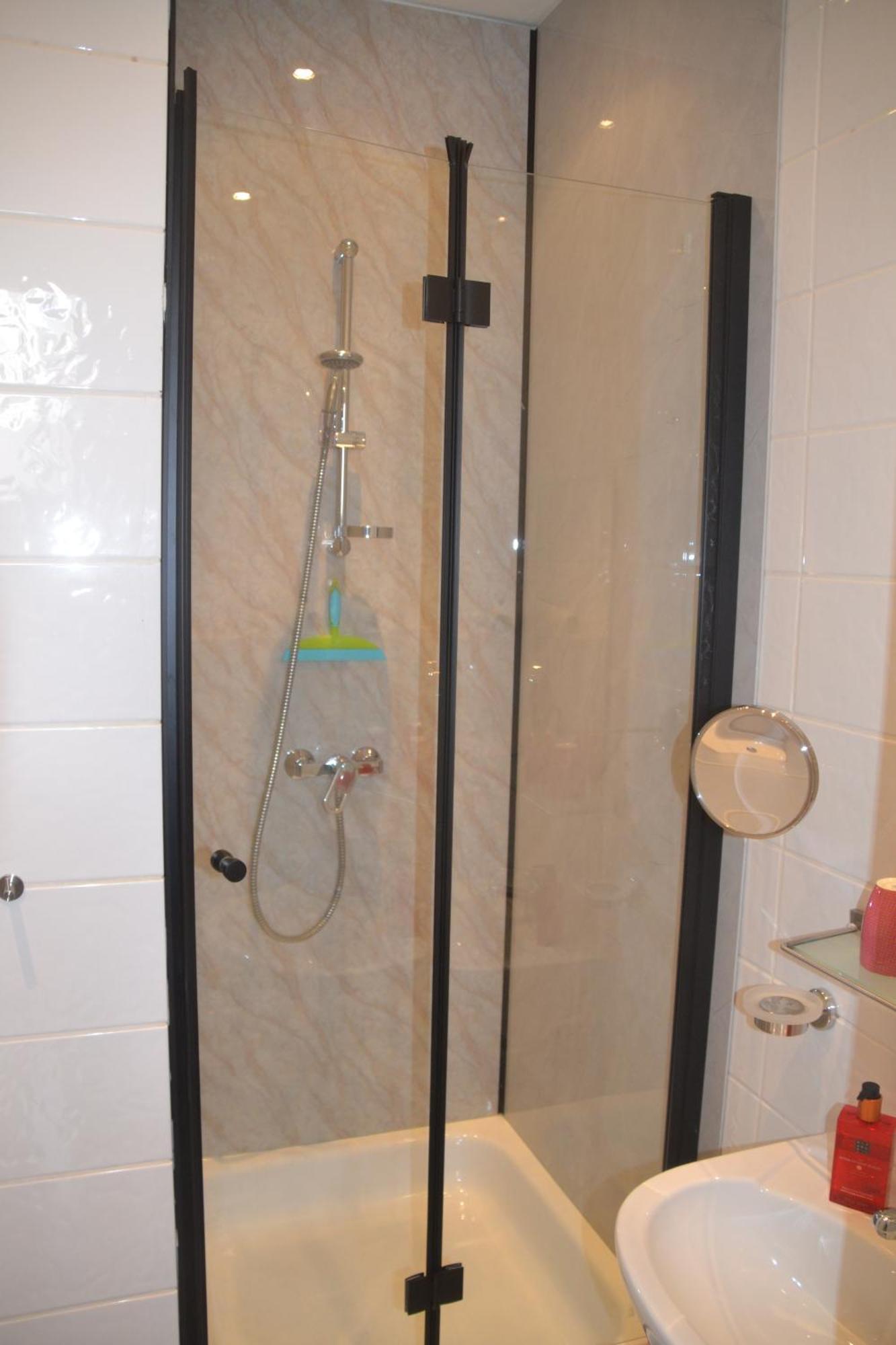 Bed and Breakfast Ter Thuyne Ypres Esterno foto